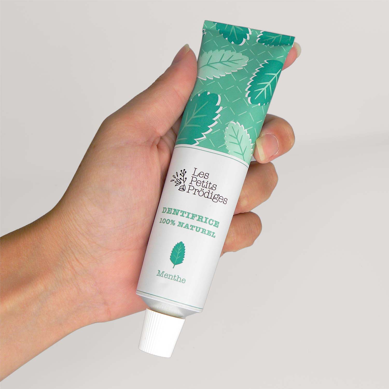 Dentifricio naturale in tubetto